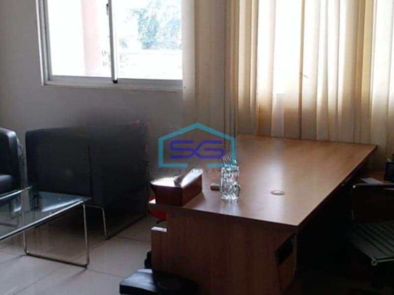 Dijual Ruko Siap Huni Luas Bangunan  200 m² Lokasi di Galaxy Bekasi