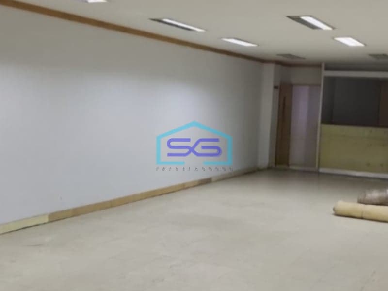 Disewakan Ruko 3 Lantai Luas Bangunan 720 m² Lokasi di Jakarta Pusat