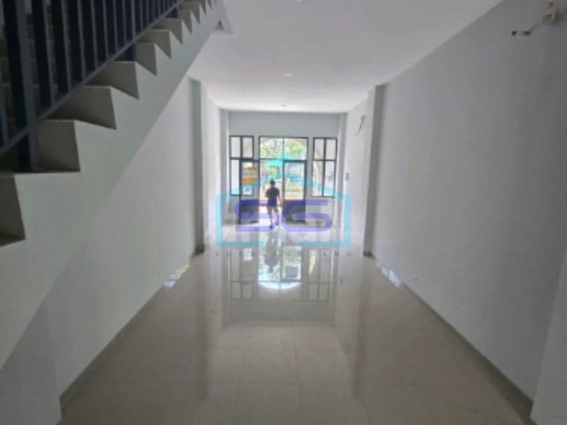 For Rent Good Shophouse Citra 6 West Jakarta 250m2 Building Area
