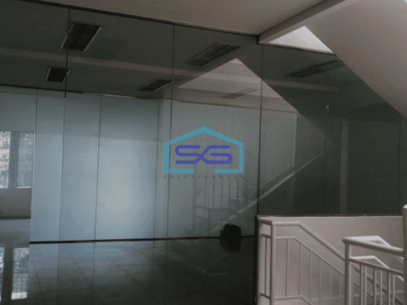 Disewakan Ruko di Kelapa Gading Jakarta Utara Luas Bangunan 300 m²