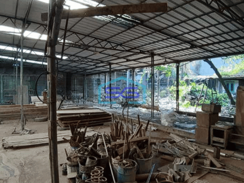Dijual Gudang Luas Strategis di Mainroad Kiaracondong Bandung LT 1800m2