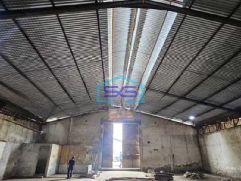 Disewakan Gudang Luas Tanah 1000 m² Lokasi di Pluit Jakarta Utara