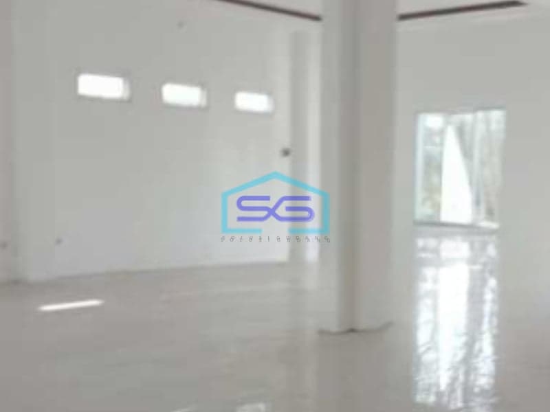 Disewakan Ruko 2 Lantai Luas Tanah Bangunan  900 m² di Jakarta Timur