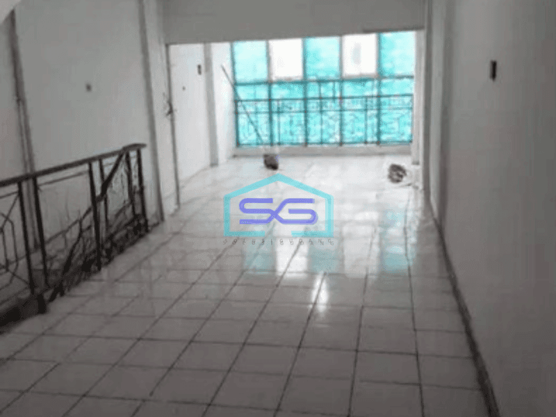 Disewakan Ruko Bagus LOkasi Strategis di Cengkareng Jakarta Barat