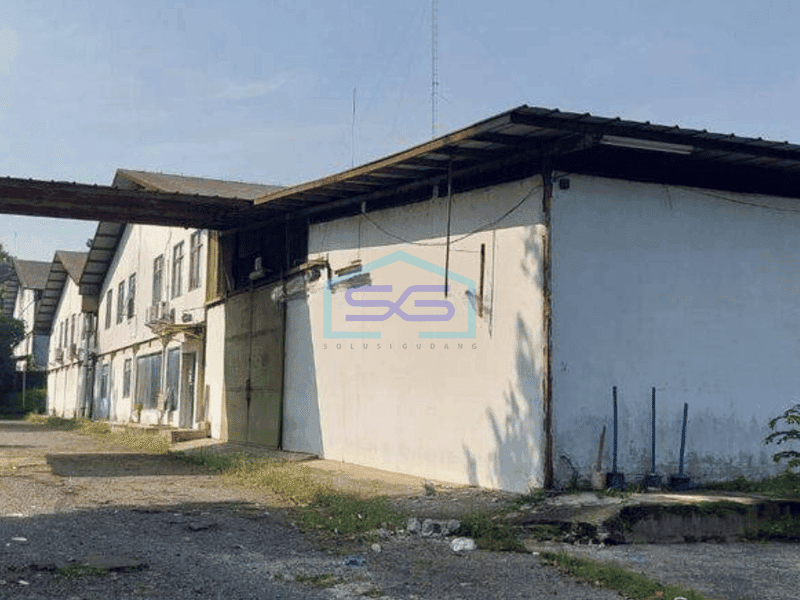 Disewakan Ex pabrik di Cikupa dekat dengan tol bitung posisi pinggir jalan raya