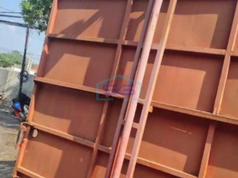 Disewakan Gudang Luas Tanah 400 m² Siap Huni di Tangerang