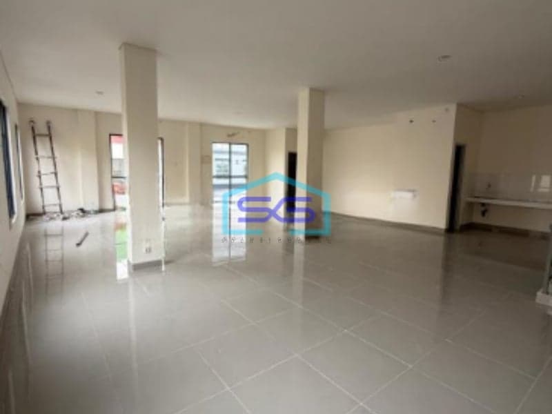 Disewakan Ruko Gandeng Maggiore Serpong Tangerang Bebas Banjir LB 281m2