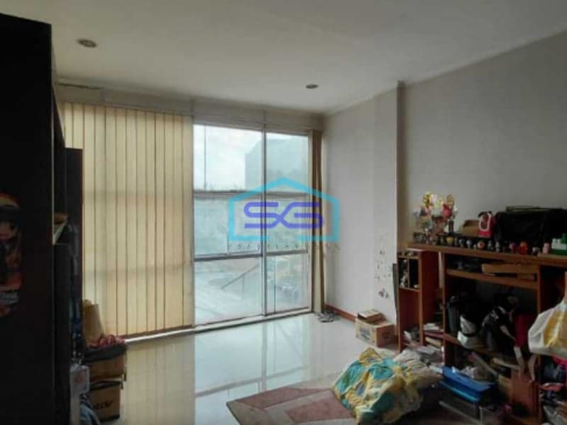 Disewakan Ruko 4 Lantai Siap Pakai Dijalan Raya Pekayon Bekasi Selatan Luas Bangunan  346 m²