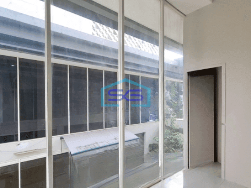 Disewakan Ruko Luas Bangunan  733 m² di BSD City Tangerang