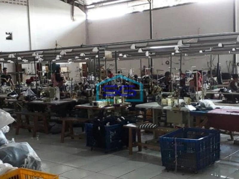 Dijual Gudang Sayap Taman Kopo Bandung LT 1017m2