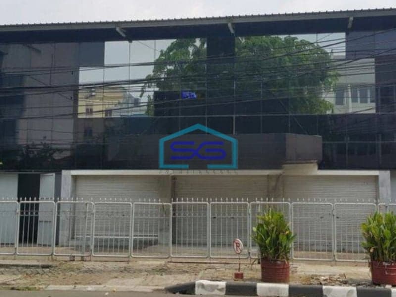 Disewakan Gedung Baru Ceper Raya Lokasi Strategis 2 Lantai Jakarta Pusat