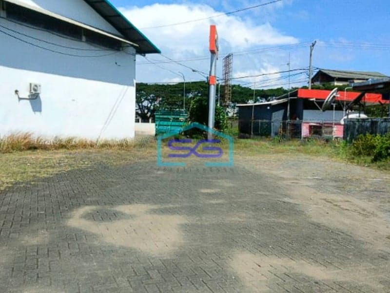 Disewakan Gudang Siap Pakai Luas Bangunan 2112m² di Kota Makassar