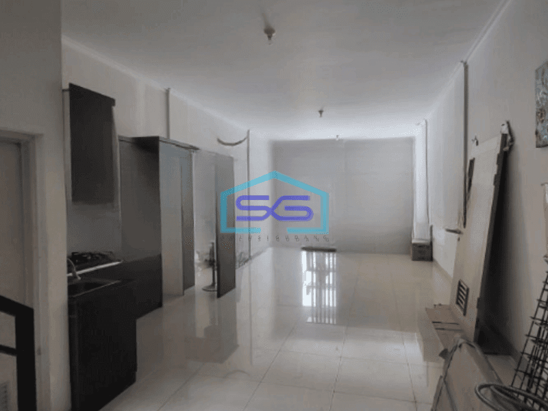 Dijual Ruko 3 Lantai Luas Bangunan  225 m² Lokasi Strategis di Cengkareng Jakarta Barat