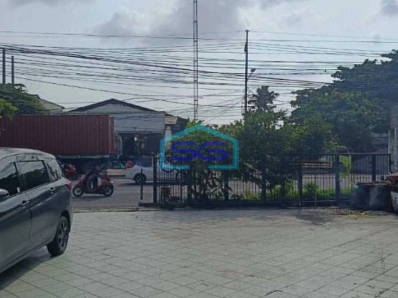 Disewakan Gudang Siap Pakai Langsung Menghadap Jalan Raya Kalimas Barat Surabaya Luas 800m2