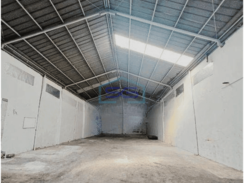 Disewakan gudang murah siap pakai di Kalideres