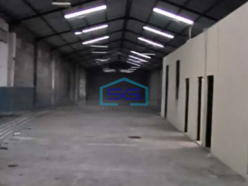 Disewakan Gudang Dan Kantor Jl Parangtrritis Di Sewon Bantul Luas Bangunan 962 m²