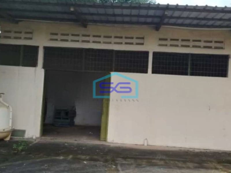 Disewakan Gudang Luas Bangunan 800 m² Lokasi Bekasi