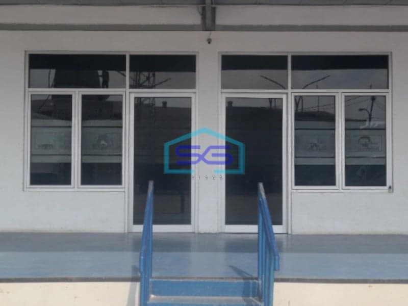 Dijual Gudang Ada Kantor Luas Tanah 2750 m²  Lokasi Bebas Banjir di Jakarta Timur