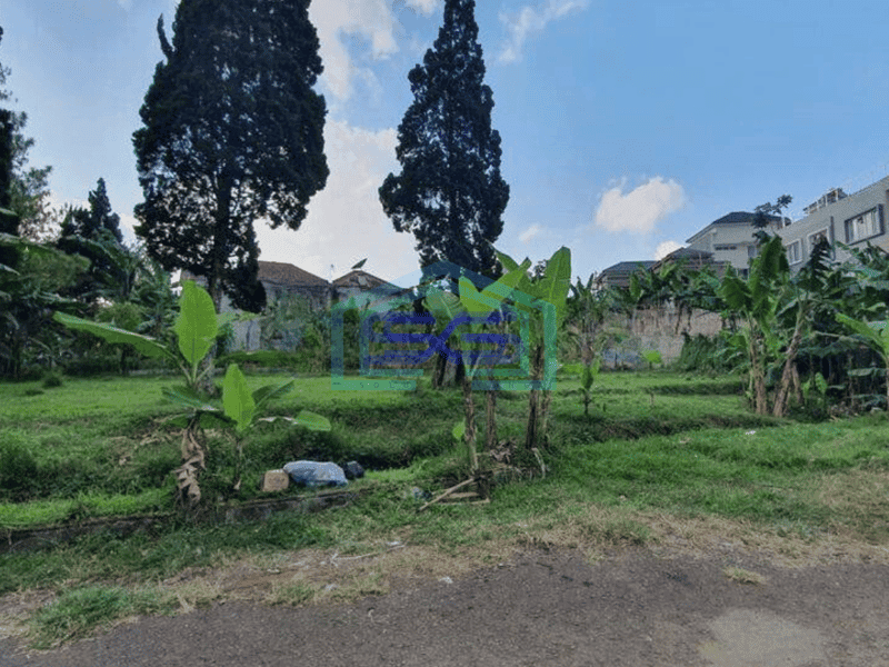 Dijual Tanah Posisi Bagus Untuk Gudang di Lembang Bandung