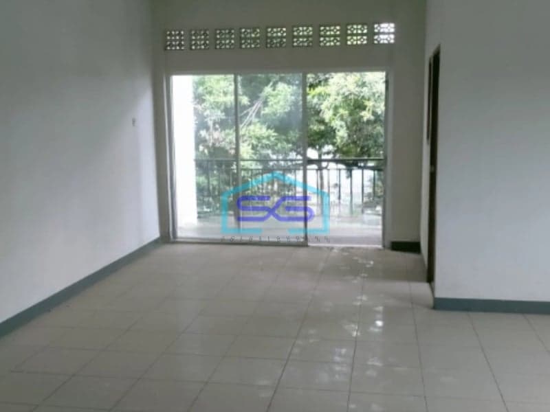 DIjual Cepat Ruko 2 Lantai Lokasi Taman Pluto Margahayu Raya Bsndunng Luas Bangunan  130 m²