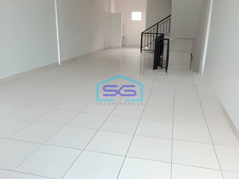 Dijual Cepat Ruko Luas Bangunan 239 m² Lokasi Bekasi