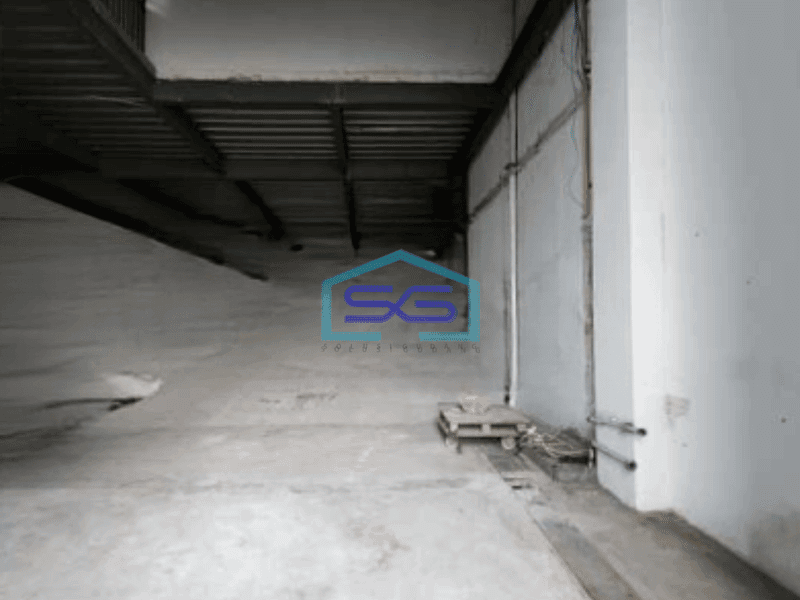 Disewakan Gudang Ada Kantor dan Lift Barang Luas Bangunan 600 m² di Pantai Indah Kapuk Jakarta Utara