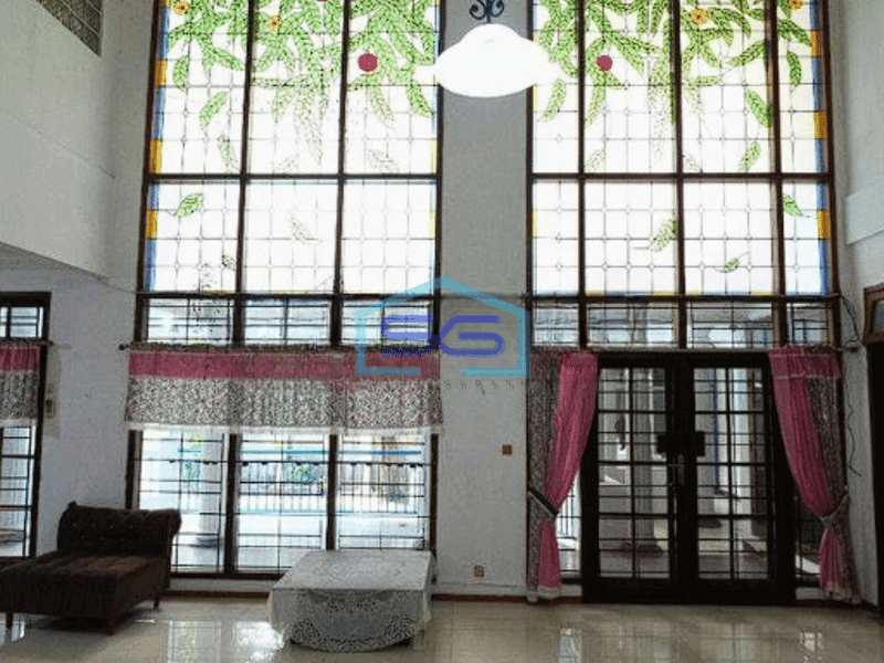 Dijual Cepat Turun Harga Ruang Usaha Area Lebak Bulus Jakarta Selatan