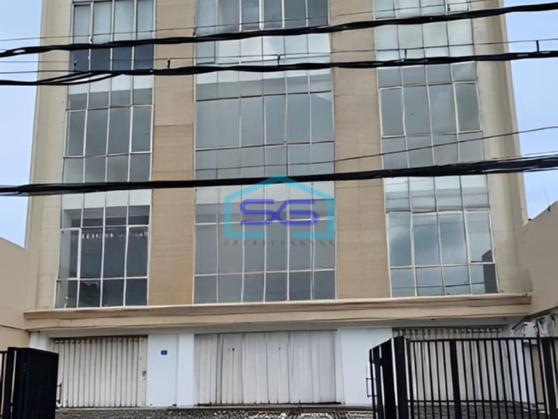 Disewakan Bangunan Komersial Kantor 3 Lantai di Tegalsari Surabaya Pusat LB 500m2