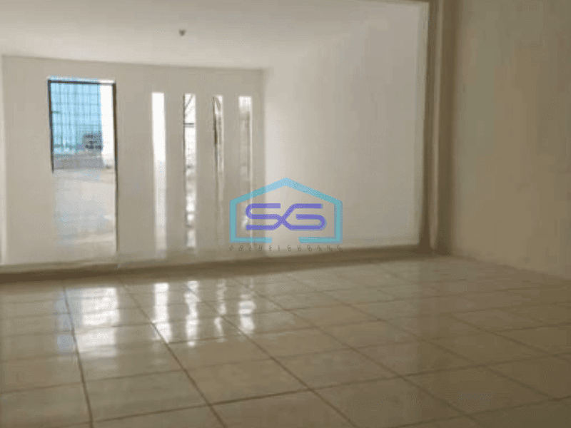 Disewakan Ruko Luas Bangunan 250 m² di Pinggir Jalan Raya Pangeran Jayakarta Jakarta Pusat