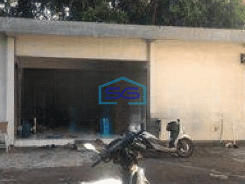 Dijual Gudang Ex Pabrik di Jalan Raya Menganti Gresik Luas Tanah  4500 m²