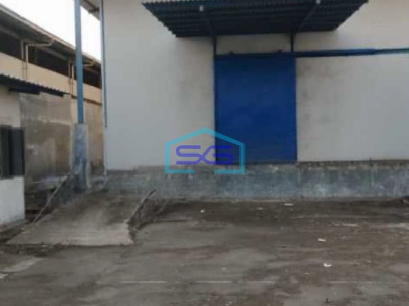 Dijual Gudang Lokasi Bebas Banjir di Kapuk Kamal Jakarta Barat Luas Bangunan  379 m²