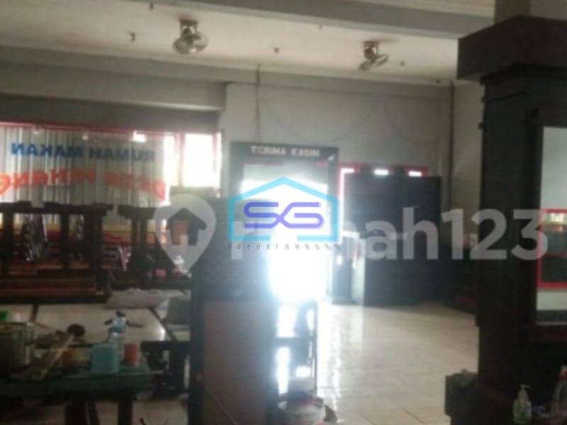 Disewakan Ruang usaha Luas Bangunan 180 m² Lokasi Gamping Sleman Yogyakarta
