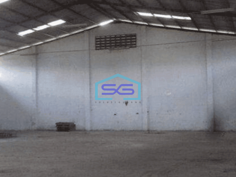 Disewa Gudang Bagus LB 1500 di Jl. Raya Legok Karawaci Tangerang