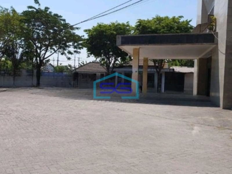 Disewakan Gudang Akses Container Luas Bangunan 7562 m² di Waru Sidoarjo