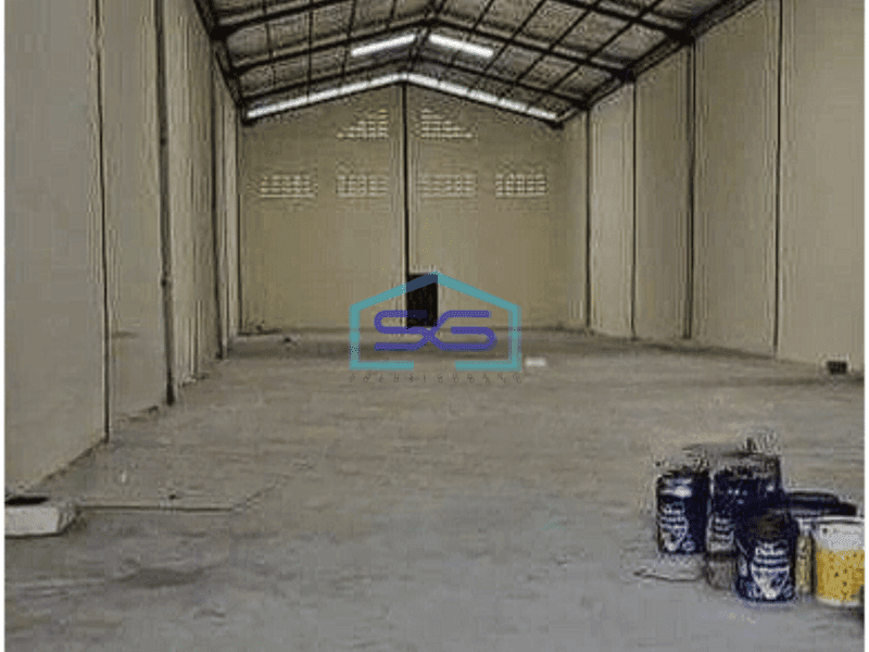 Disewakan gudang bagus 1100m2 di Jl. Raya Salembaran Teluk Naga