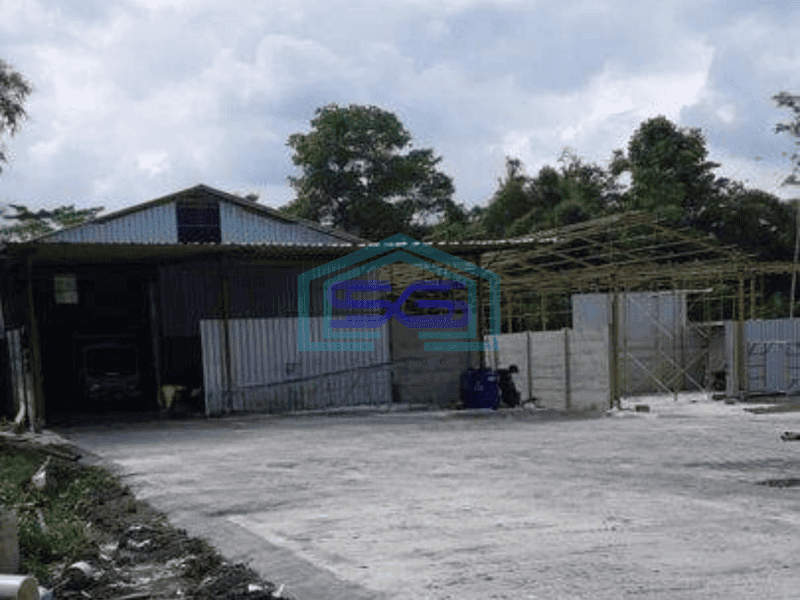 Disewakan Gudang Murah di Jalan Magelang km 7 dekat Terminal Jombor Parkir Luas