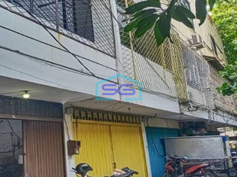 Dijual Ruko Gandeng 2 Lantai Cocok Untuk Gudang di Duri Kosambi Jakarta Barat LB 250m2