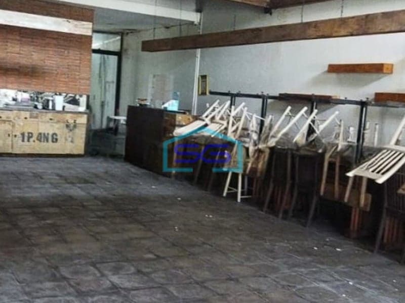 Disewakan Gedung Ex Resto Ruang Usaha di Seminyak Badung Bali LT 541m2