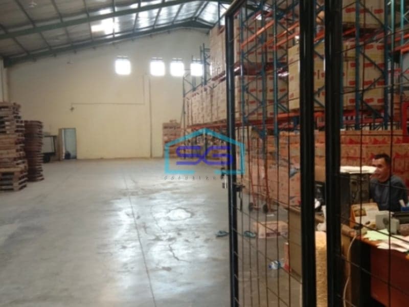 Disewakan Gudang Bersih Siap Masuk Akses Kontainer Mainroad Soeta Bandung Luas 1000m2