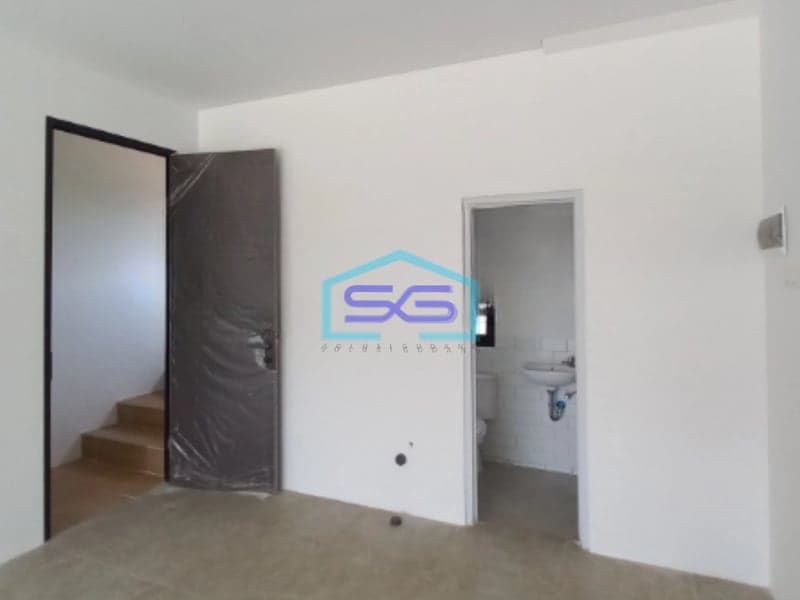 Disewakan Ruko Lokasi Strategis Bebas Banjir di Cikarang Luas Bangunan  1442 m²