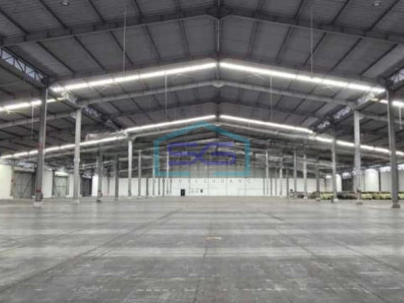 西爪哇卡拉旺工业区现代仓库出租，建筑面积8400平方米