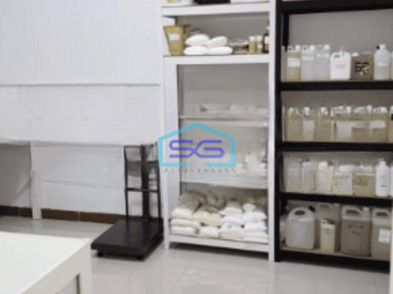 Dijual Pabrik Luas Tanah 350 m² Lokasi Rungkut Surabaya