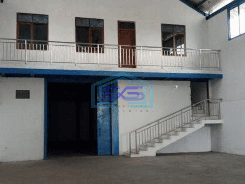 Disewa Gudang Sangat Terawat di Mainroad Caringin