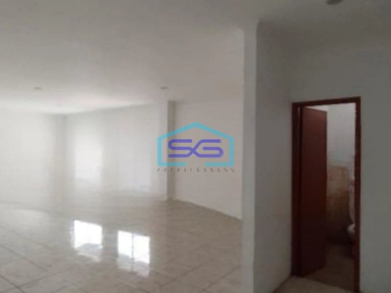 Disewakan Gudang Ada Kantor Luas Bangunan 2520 m² Lokasi Semarang Barat