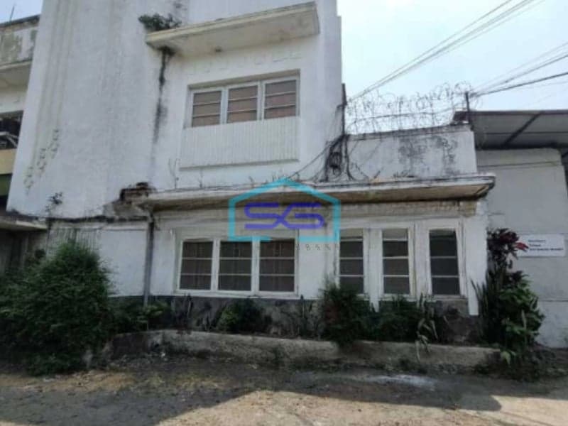 DIjual Tanah Lokasi Dalam Kota Jalan Sayap Pajajaran Bandung Luas Tanah  11000 m²