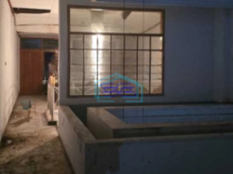 Disewakan Ruang Usaha Tengah Kota di Jalan Slamet Riyadi Solo LB 500m2