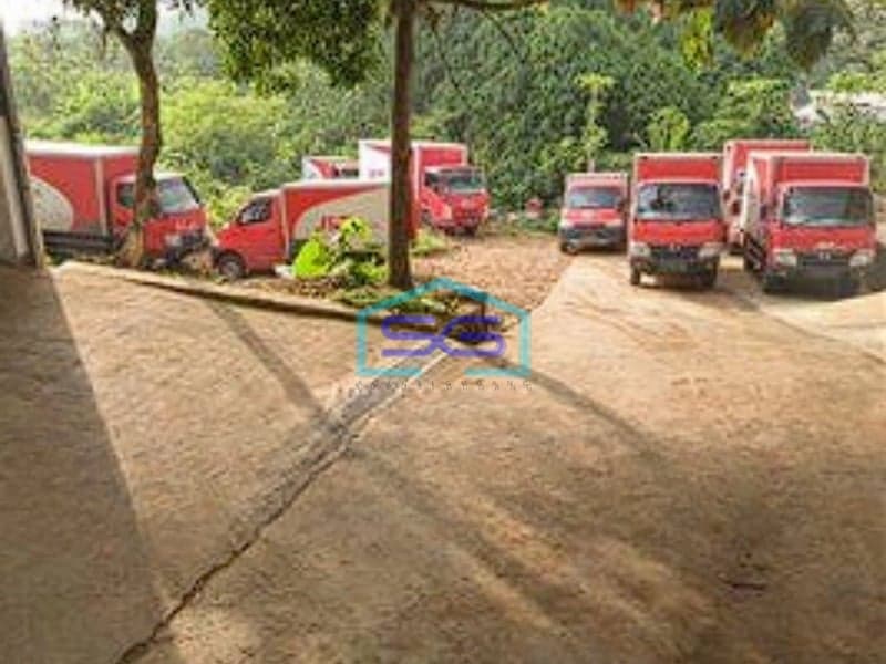 Disewakan Gudang Lokasi Strategis di Cibinong Bogor LT 2000m2