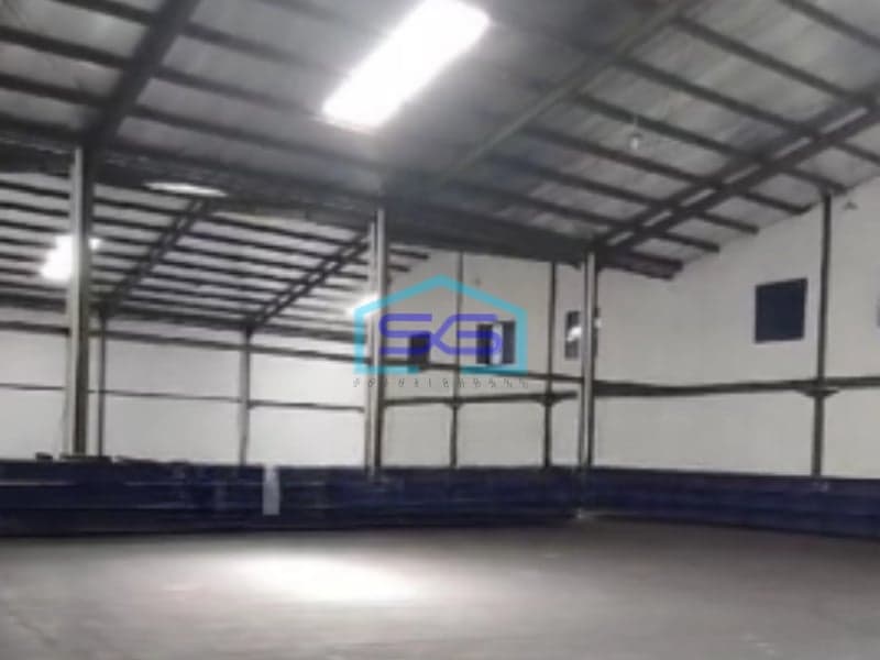 Disewakan Pabrik  Dalam Kawasan Industri Strategis Wilayah Cikarang Bekasi LB 3587m2