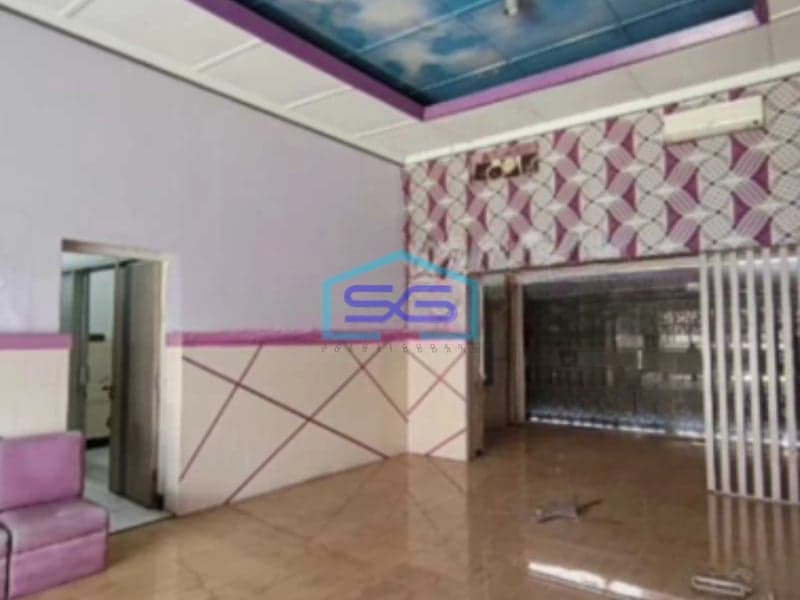 Disewakan Ruko Di Pinggir Jalan Raya Banjarsari di Solo Lokasi Strategis Cocok Untuk Ruang Usaha LT 600m2