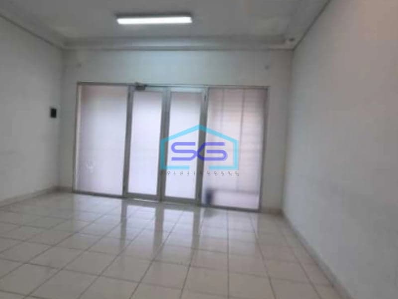 Disewakan Ruko Luas Bangunan  300 m² Lokasi Tanjung Duren Jakarta Barat